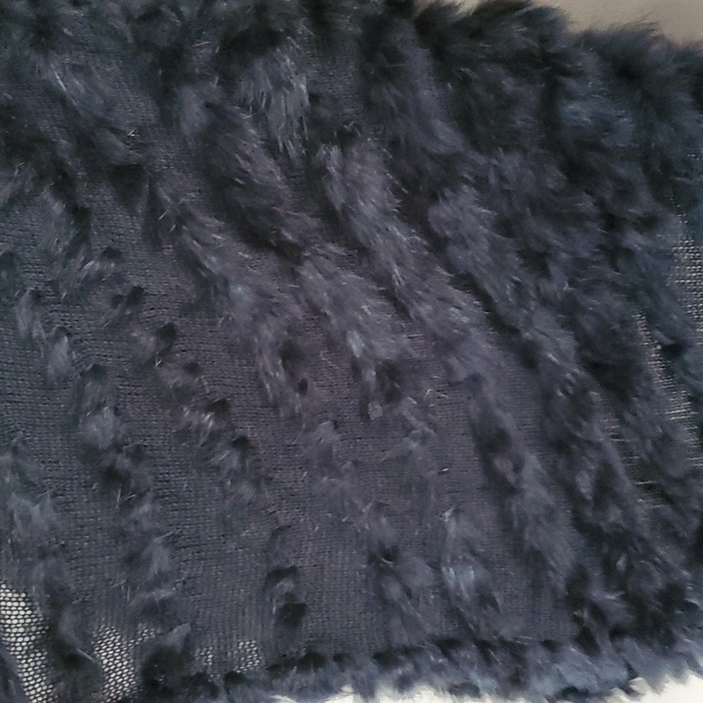 Metric Knits Black Rabbit Fur Sweater Vest Size S - Picture 2 of 6